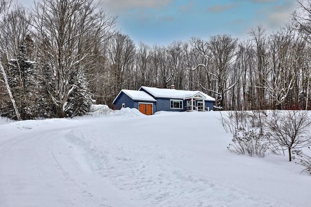 3078 North Hollow Road, Rochester, VT 05767