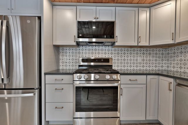 3078 North Hollow Road, Rochester, VT 05767