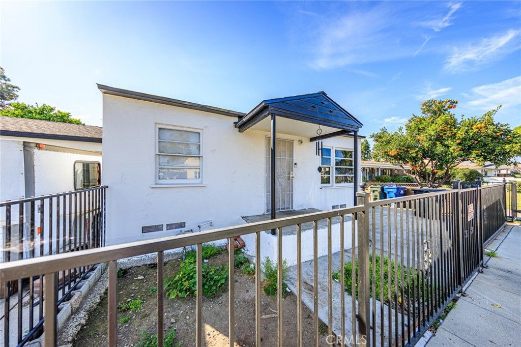 620 W D, Ontario, CA 91762
