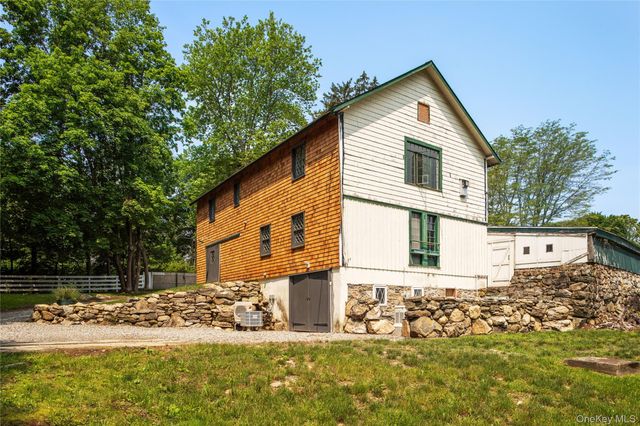 310 Mt Holly Road, Katonah, NY 10536