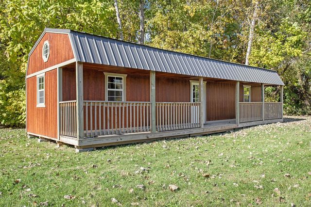 306 W Michigan Avenue, Three Rivers, MI 49093