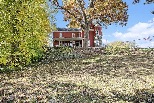 306 W Michigan Avenue, Three Rivers, MI 49093