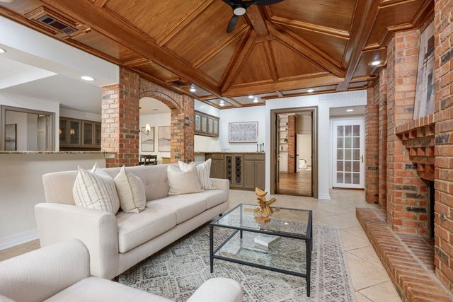 3932 Esquire Drive, Plano, TX 75023