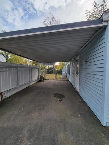 223 Melrose Street, Manchester, NH 03109