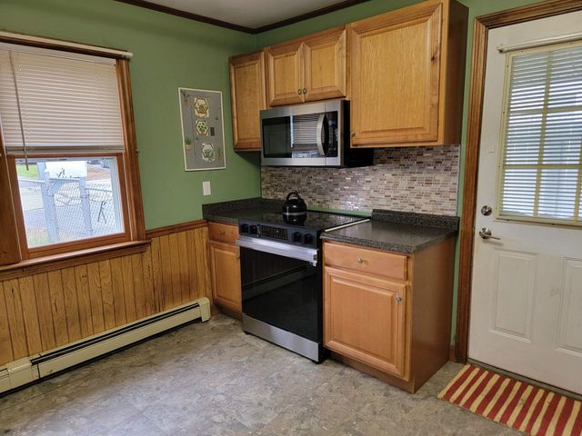 223 Melrose Street, Manchester, NH 03109