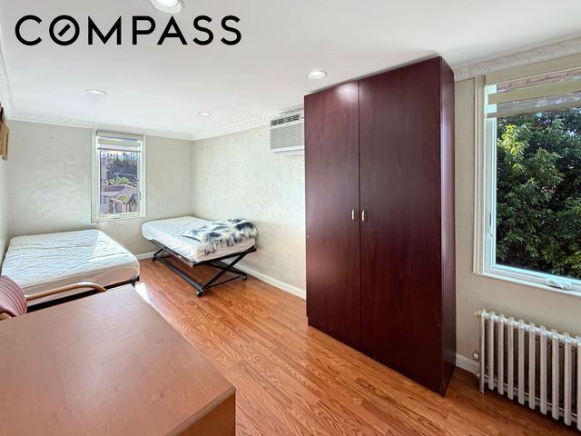3731 Maple Avenue, New York City, NY 11224