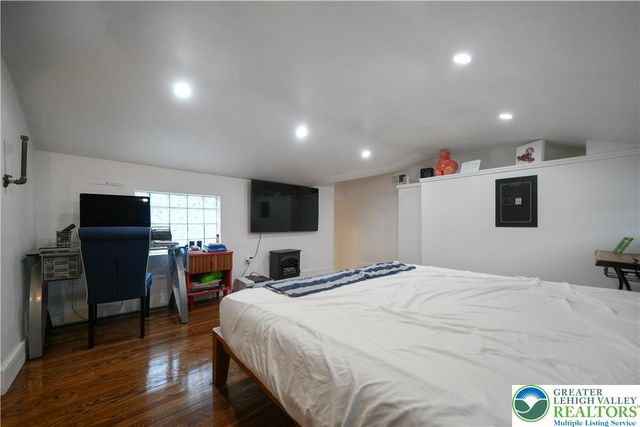 2115 Gruver Avenue, Palmer Twp, PA 18045