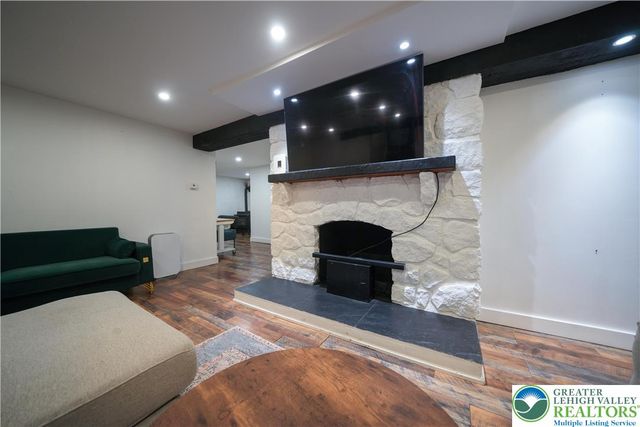 2115 Gruver Avenue, Palmer Twp, PA 18045