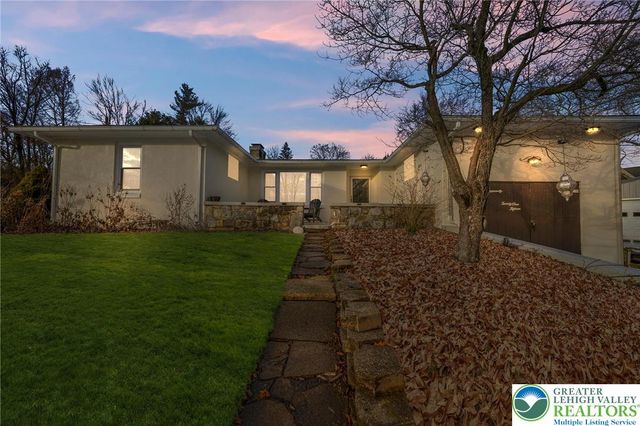 2115 Gruver Avenue, Palmer Twp, PA 18045