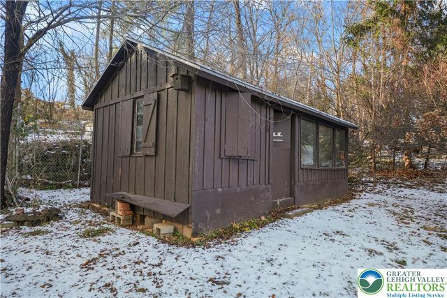 2115 Gruver Avenue, Palmer Twp, PA 18045