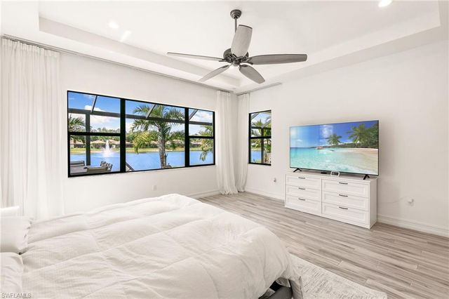 9344 Glenforest DR, Naples, FL 34120