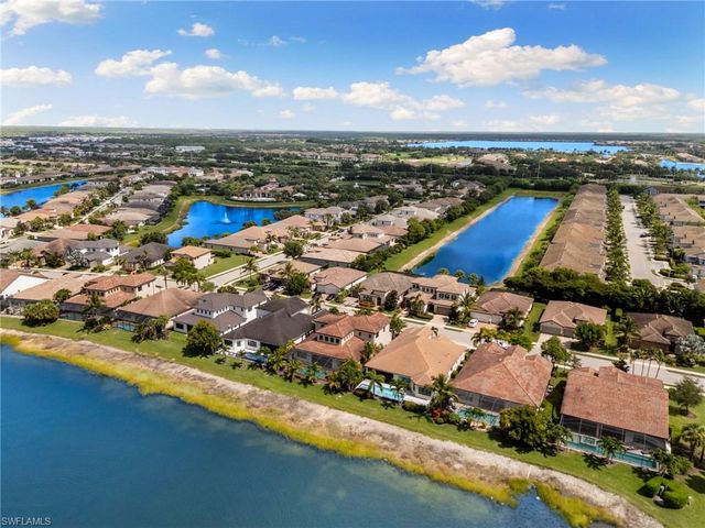 9344 Glenforest DR, Naples, FL 34120