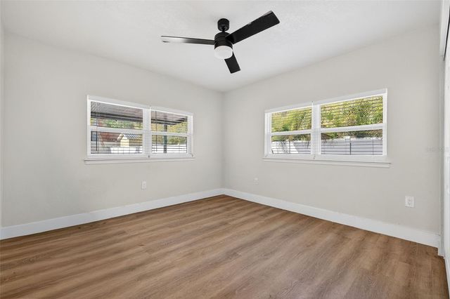 4618 W PEARL AVENUE, Tampa, FL 33611