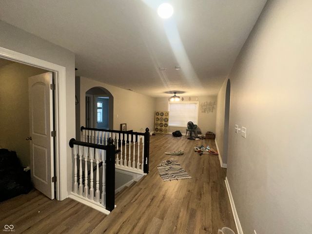 1512 Tuscany Drive, Greenwood, IN 46143