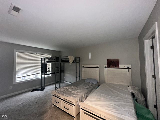 1512 Tuscany Drive, Greenwood, IN 46143