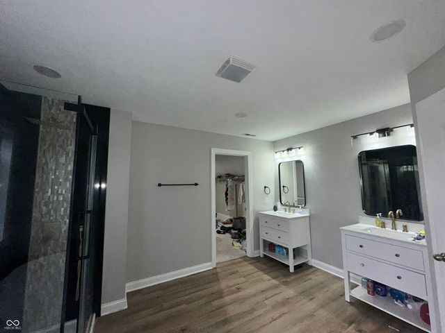 1512 Tuscany Drive, Greenwood, IN 46143