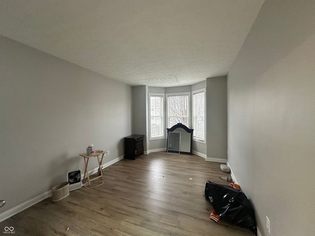 1512 Tuscany Drive, Greenwood, IN 46143