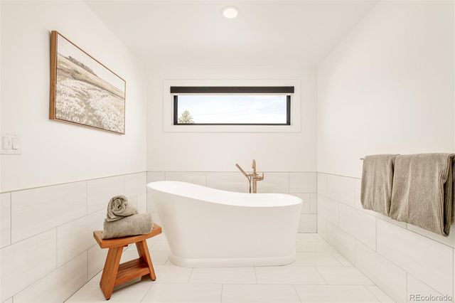 2485 Oak Street, Denver, CO 80212