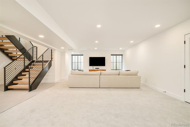 2485 Oak Street, Denver, CO 80212