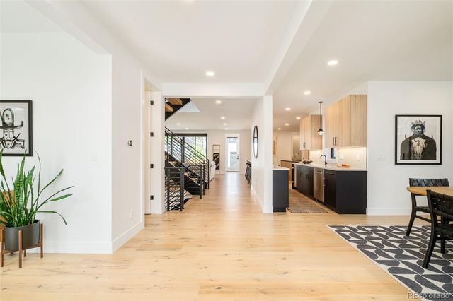 2485 Oak Street, Denver, CO 80212