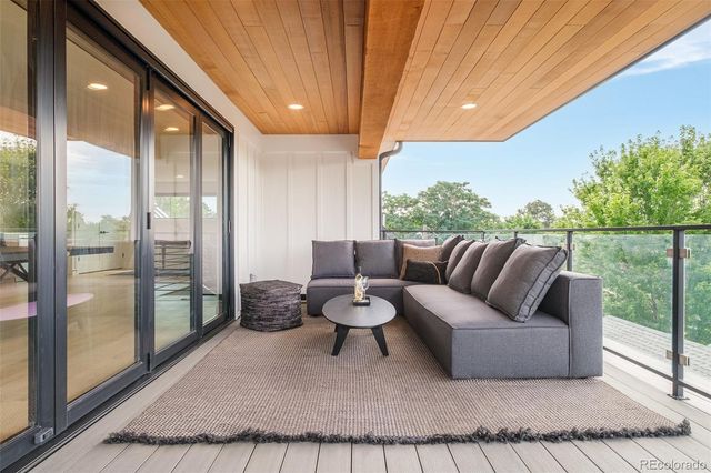 2485 Oak Street, Denver, CO 80212