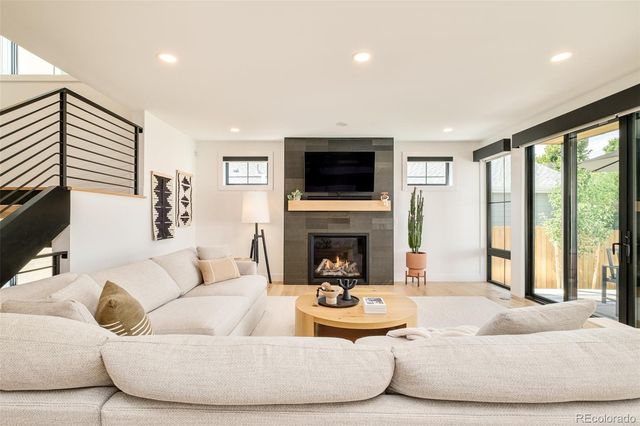 2485 Oak Street, Denver, CO 80212