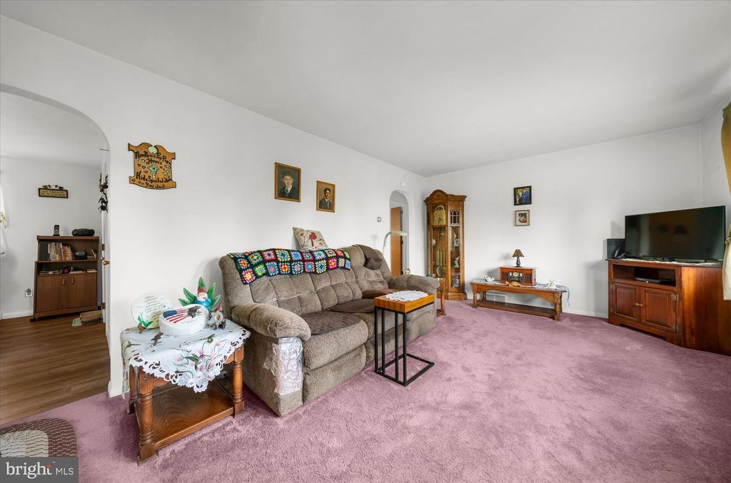 1207 RED HILL RD, PENNSBURG, PA 18073 — photo 5