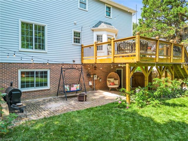 4009 Clarendon Avenue, Winston-salem, NC 27106