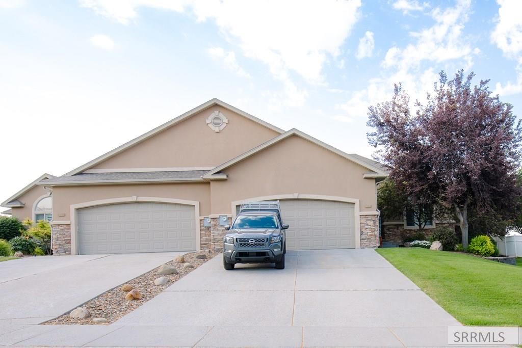 Image 2 of property listing at 354 Eagle Summit, Rexburg, ID 83440