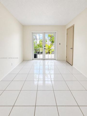 712 NE 26th Avenue, Hallandale Beach, FL 33009