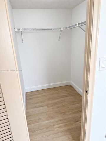 712 NE 26th Avenue, Hallandale Beach, FL 33009