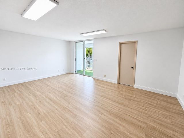 712 NE 26th Avenue, Hallandale Beach, FL 33009