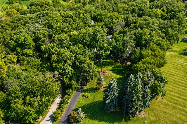 33080 Fox Creek Drive, Waukee, IA 50263