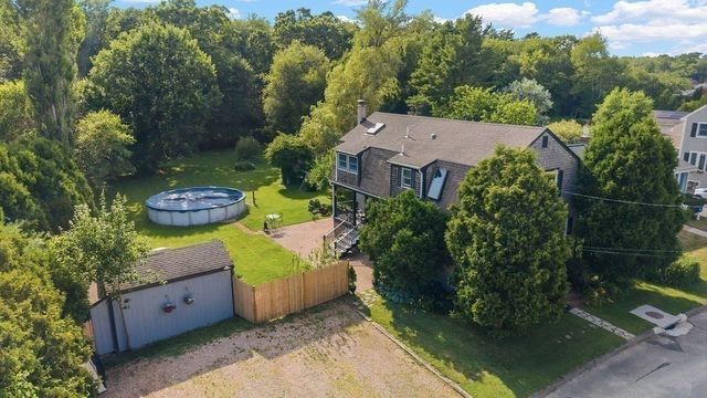 20 Kane Street, Fairhaven, MA 02719