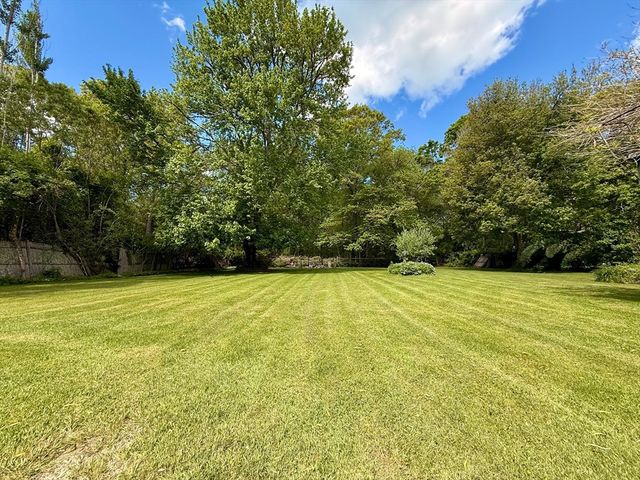 20 Kane Street, Fairhaven, MA 02719