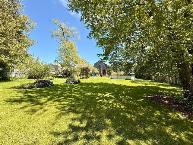 20 Kane Street, Fairhaven, MA 02719