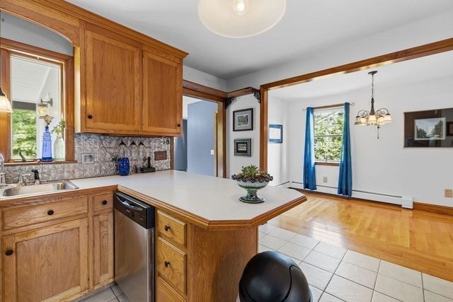 20 Kane Street, Fairhaven, MA 02719