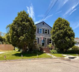 20 Kane Street, Fairhaven, MA 02719