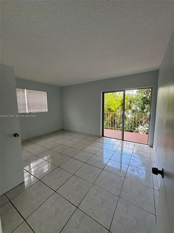8101 SW 73rd Ave 09, Miami, FL 33143