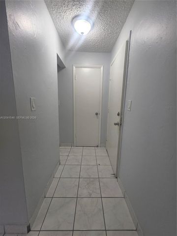 8101 SW 73rd Ave 09, Miami, FL 33143