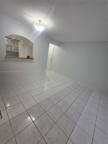 8101 SW 73rd Ave 09, Miami, FL 33143