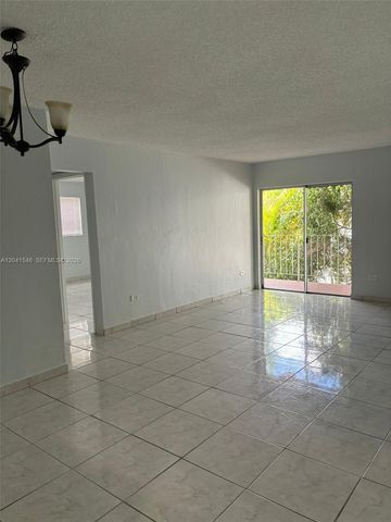8101 SW 73rd Ave 09, Miami, FL 33143