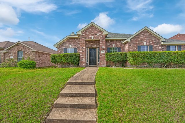3213 Bent Oak Drive, Mesquite, TX 75181