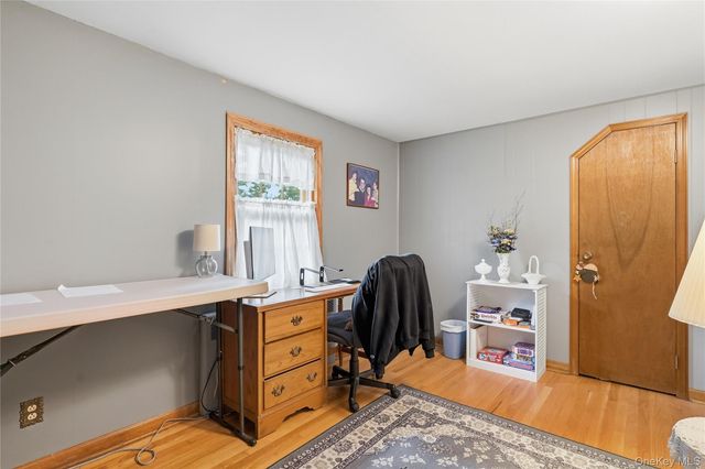 25 E Willow Street, Beacon, NY 12508