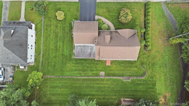 25 E Willow Street, Beacon, NY 12508
