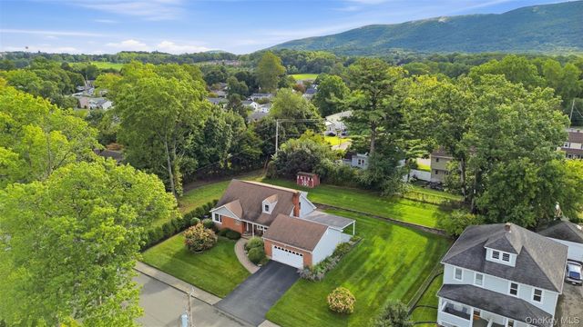 25 E Willow Street, Beacon, NY 12508