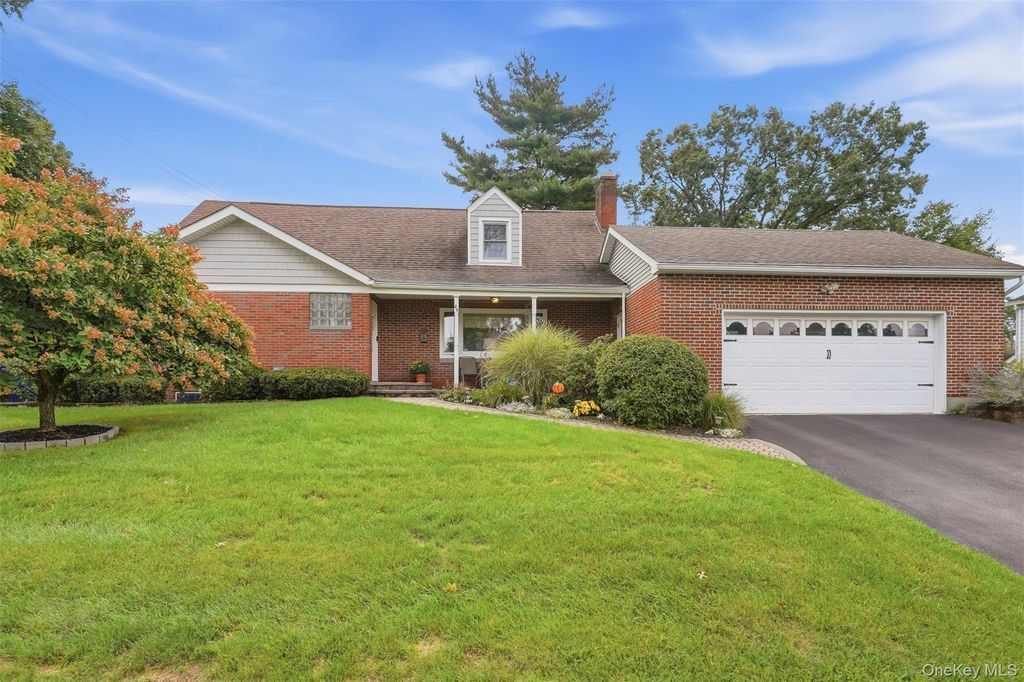 25 E Willow Street, Beacon, NY 12508