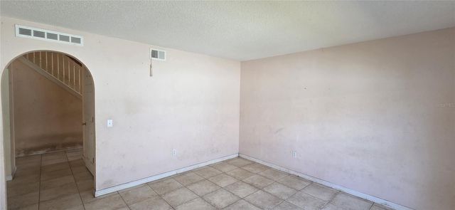810 DENGAR AVENUE, Haines City, FL 33844