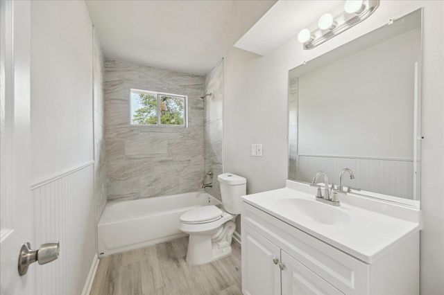 5922 Fontenelle Drive, Houston, TX 77035