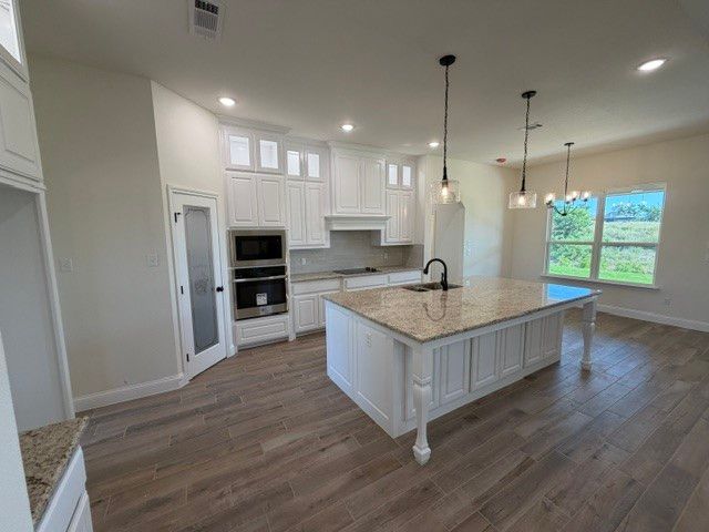 1043 Deer Island Court, Azle, TX 76020